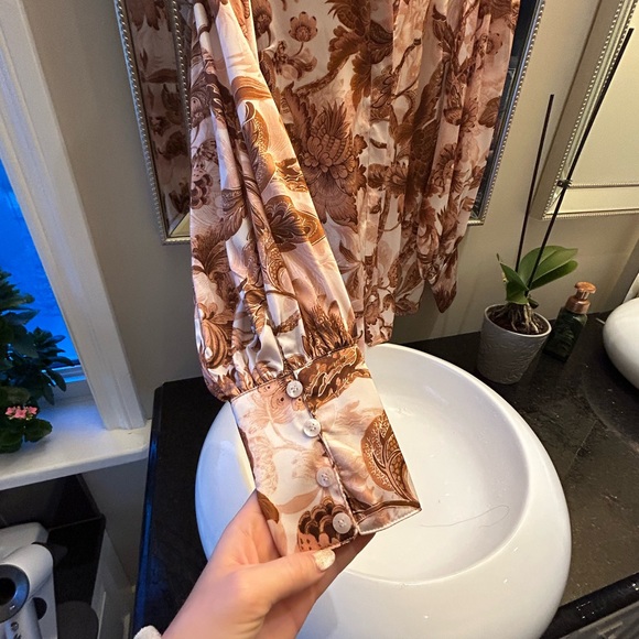 Ladies GUESS Printed Blouse - Picture 4 of 5